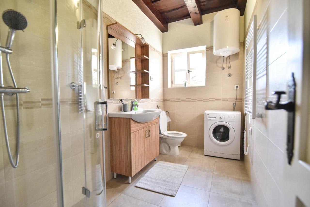 Vacation Home Mate Ceko Sukošan Buitenkant foto